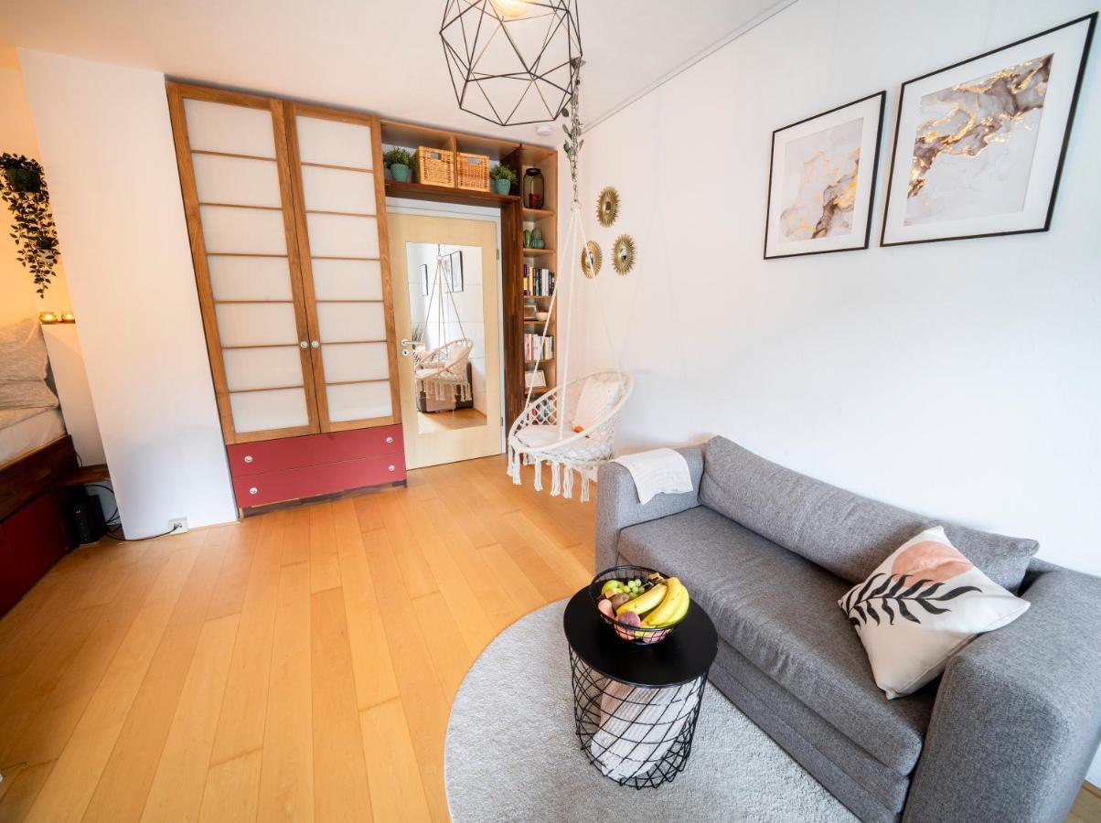 Zentrale & Gemuetliche Wohnung Mit Sonnenbalkon Essen Buitenkant foto